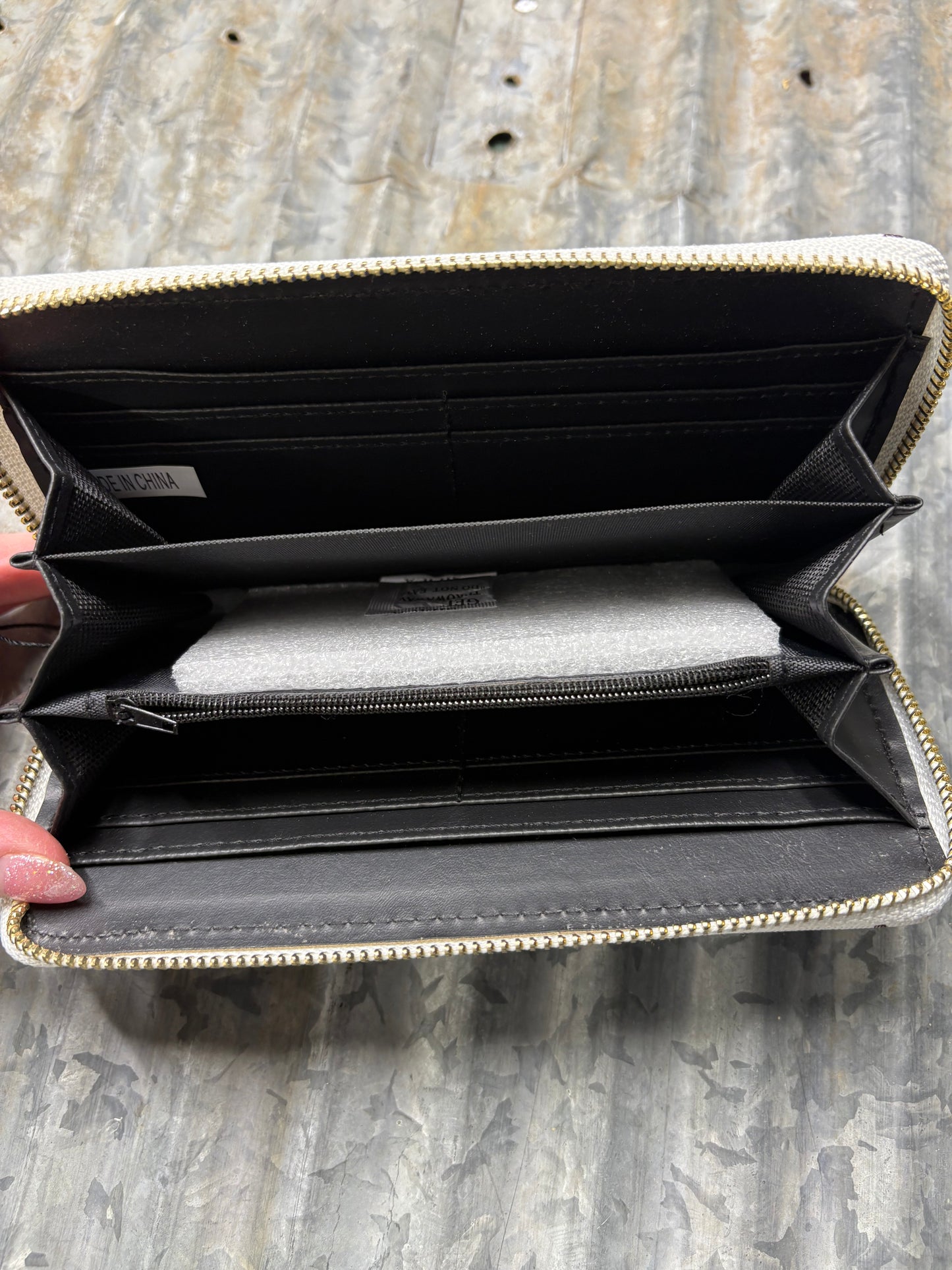 Vibrant Butterfly Print Zipper Wallet