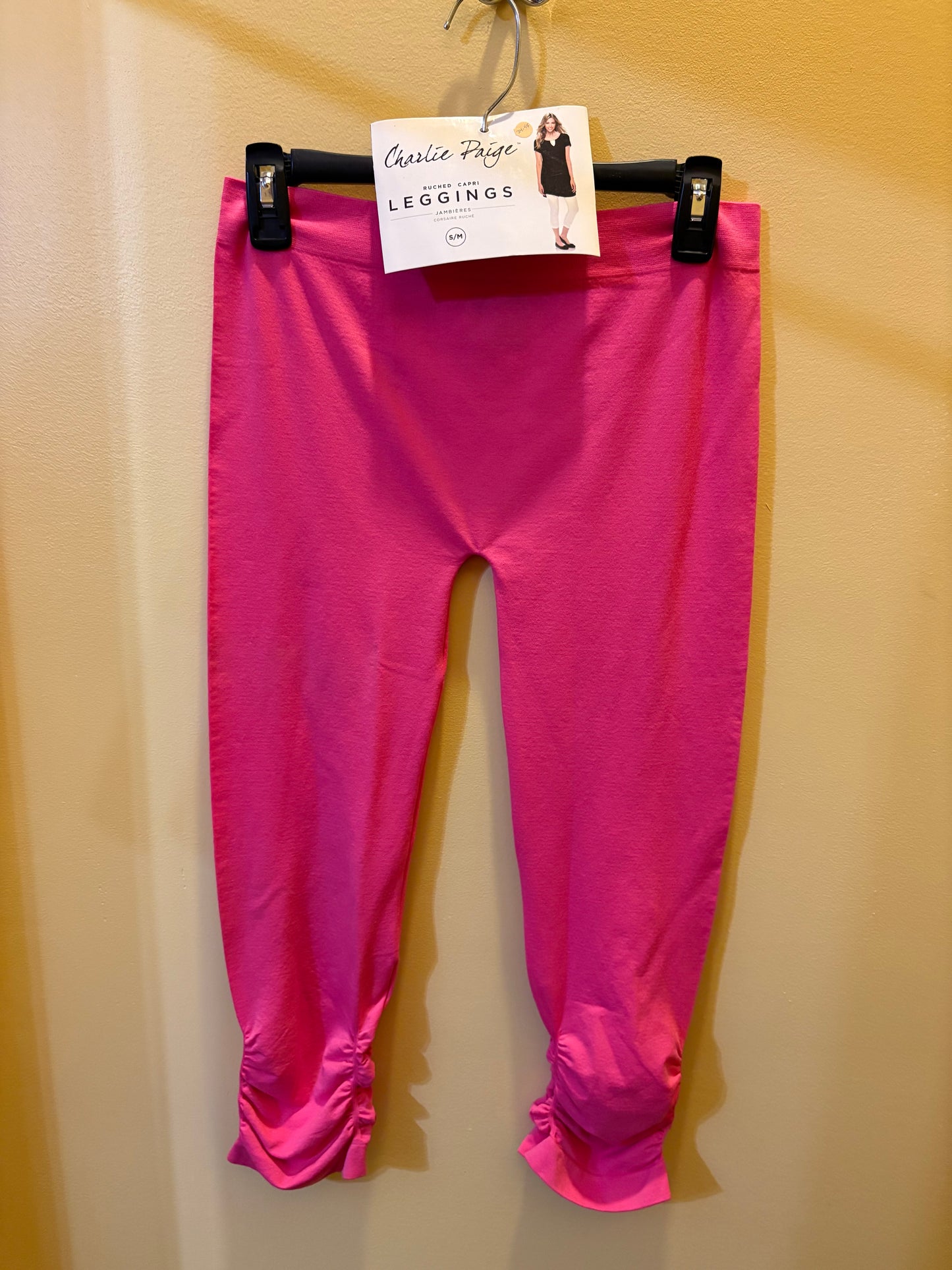 Charlie Paige Ruched Capri Leggings