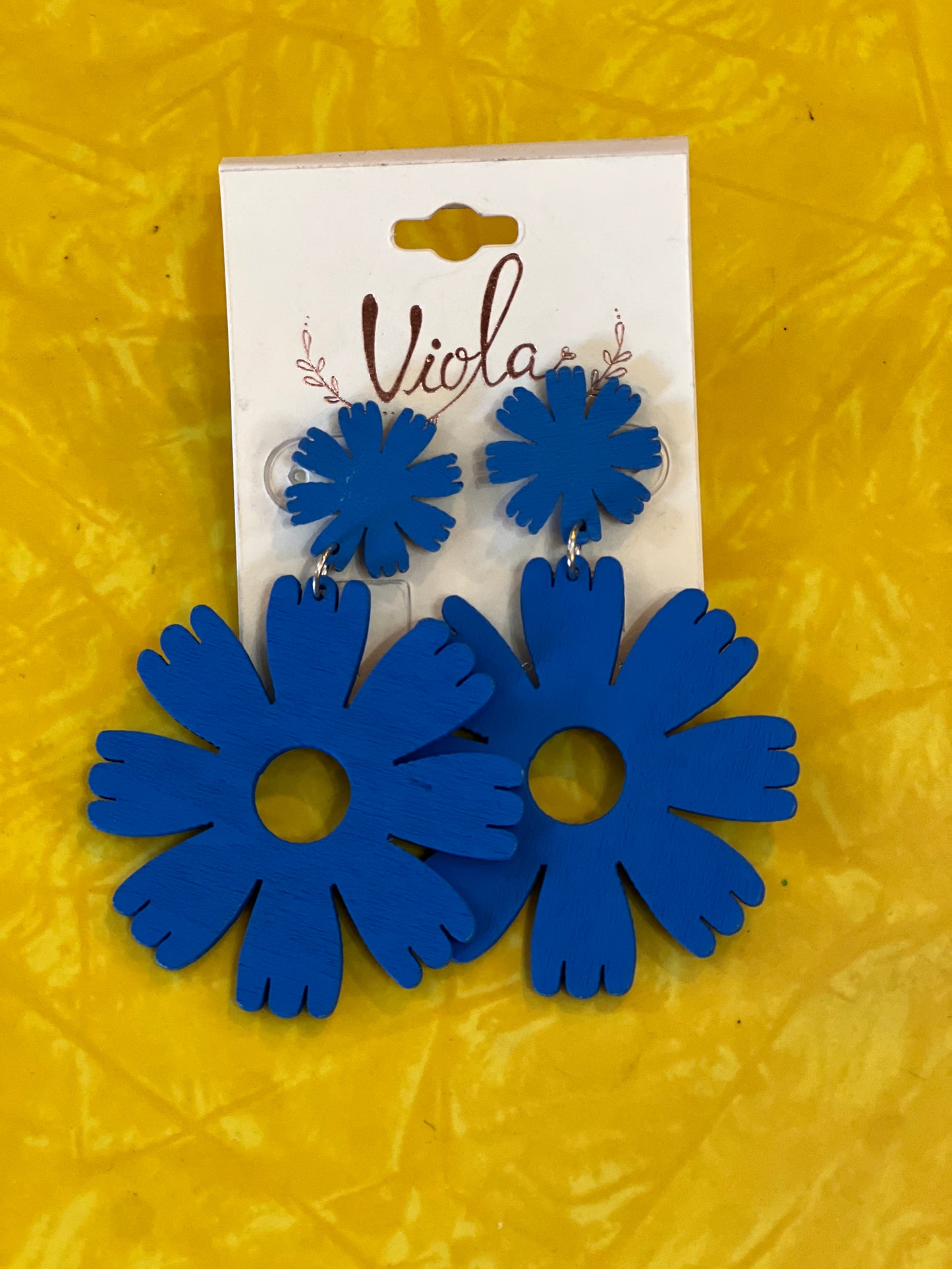 “Electric Blue Daisy Drop Earrings”
