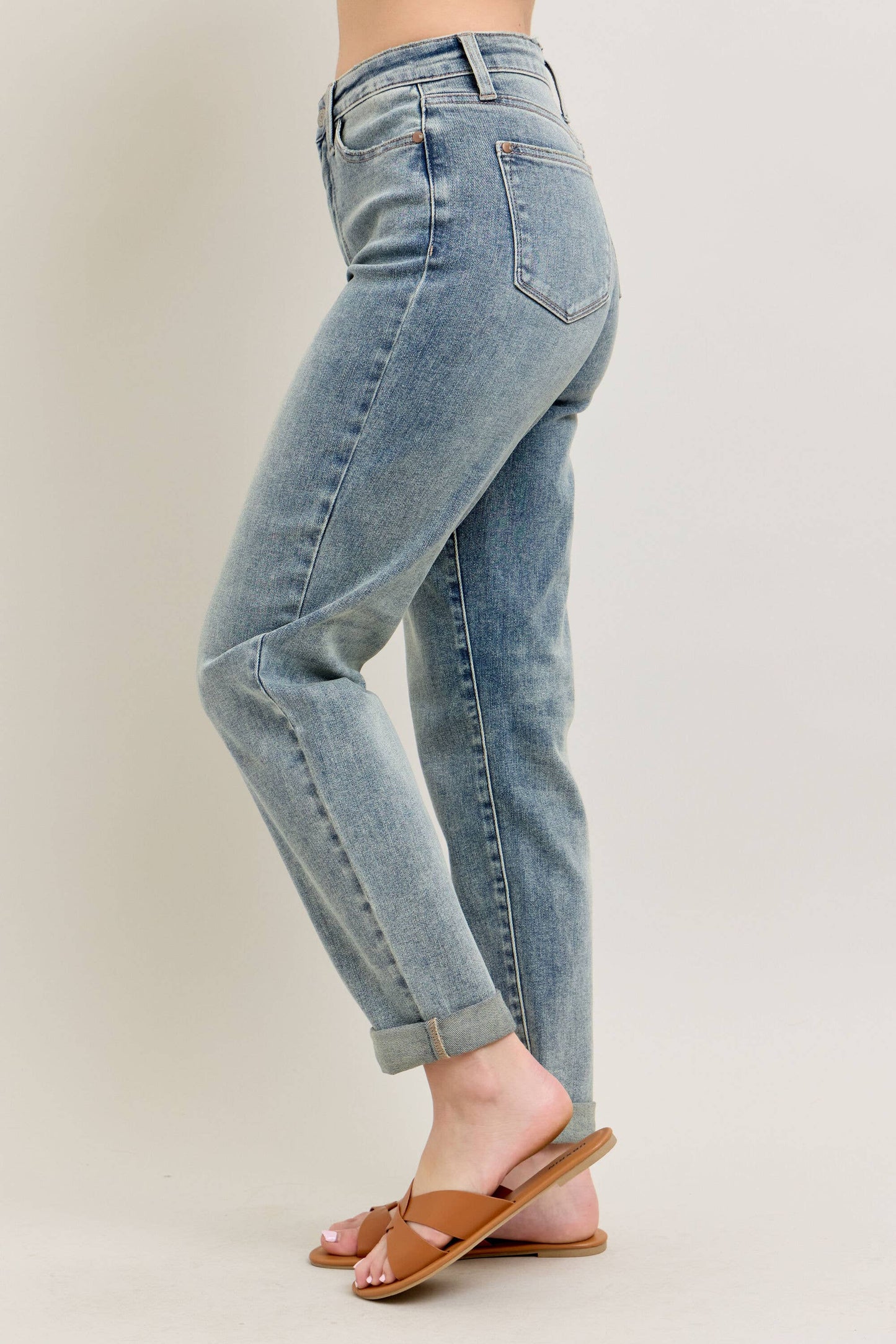 High Waisted Vintage Wash Double Roll Cuff Boyfriend: MD / 9(29)